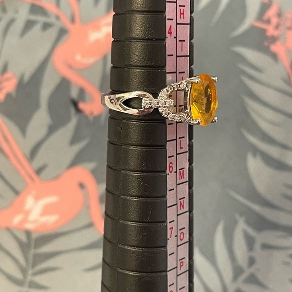 Vintage Citrine Yellow Gemstone Ring — November Birthstone — Size 5 - Picture 3 of 7